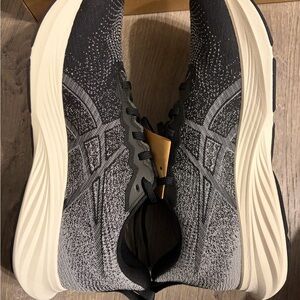 Asics Dynablast 4 Black and Gray